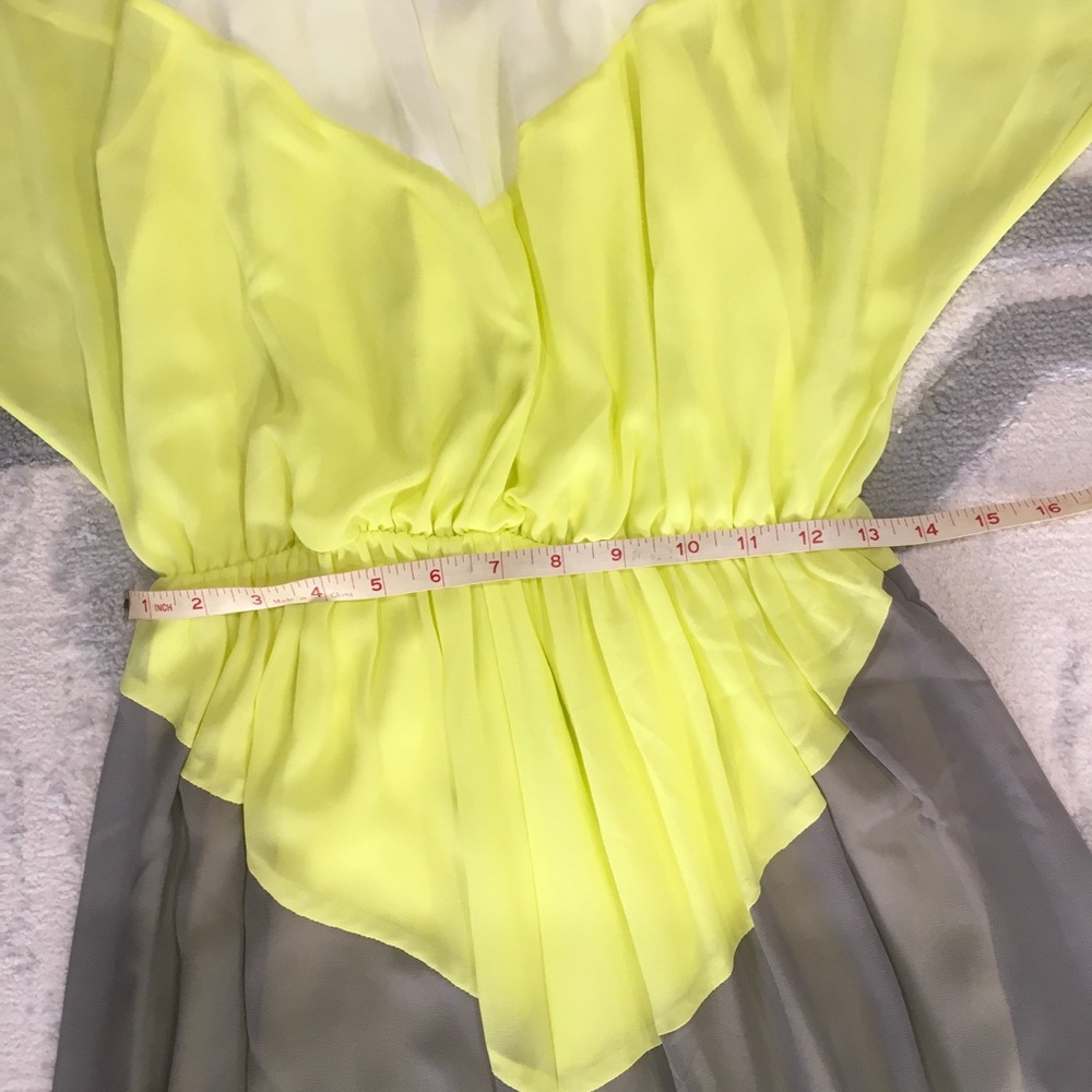 💛VINCE CAMUTO DRESS💛 - Picture 4 of 6